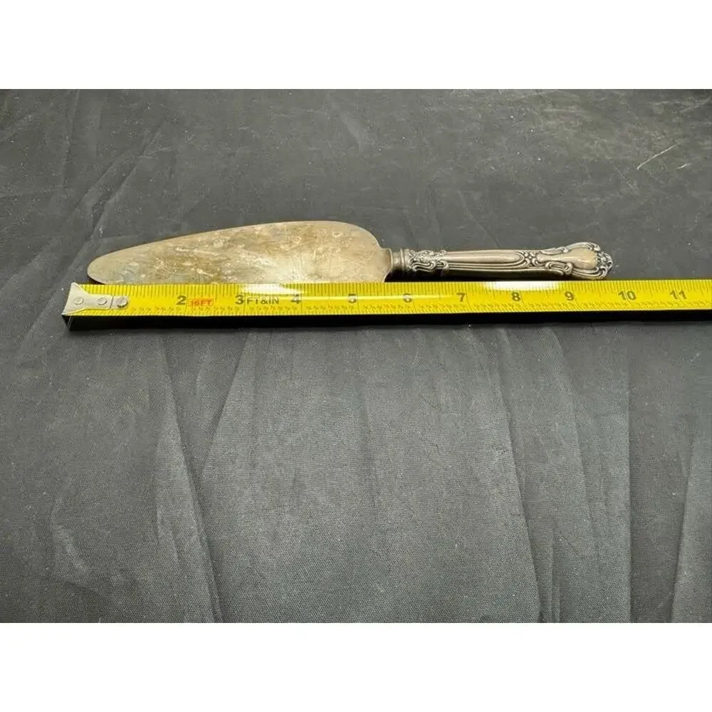 Vintage Gorham Chantilly Sterling Silver Handle Cake / Pie Server Ornate 9.5